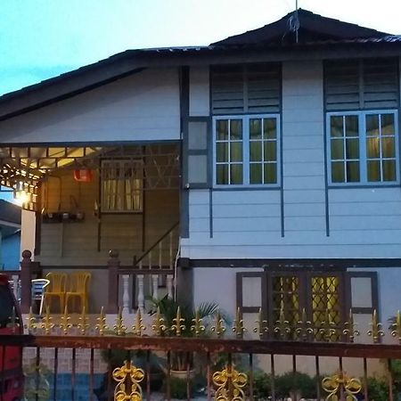 Teratak Opah Kamunting Hotel Taiping Bagian luar foto