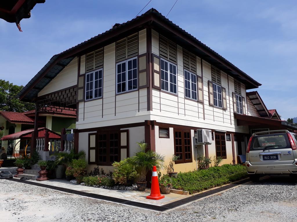 Teratak Opah Kamunting Hotel Taiping Bagian luar foto
